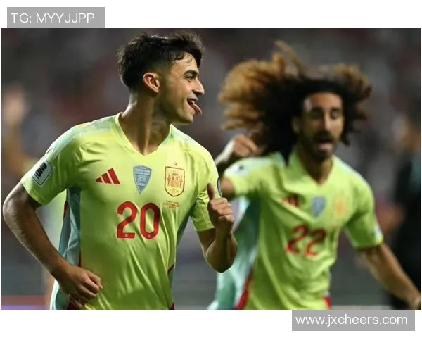 全球足球顶尖三强最新排名揭晓 他们的表现令人惊叹 全球足球顶尖三强最新排名揭晓 他们的表现令人惊叹