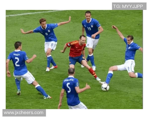 因伤痛无奈告别绿茵场：那些因受伤断送职业生涯的足球传奇球员